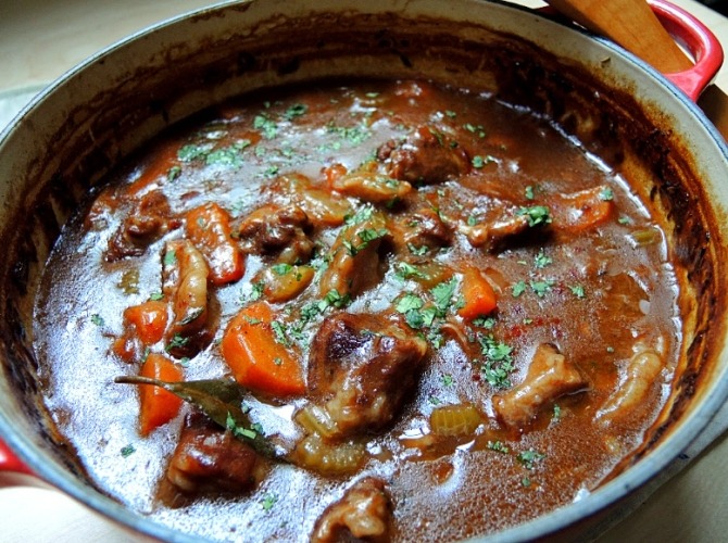 紅酒燉牛肉部位