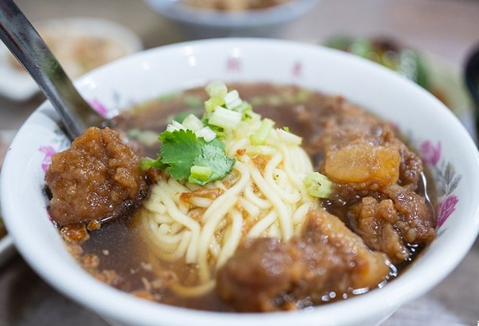 豐原排骨酥麵